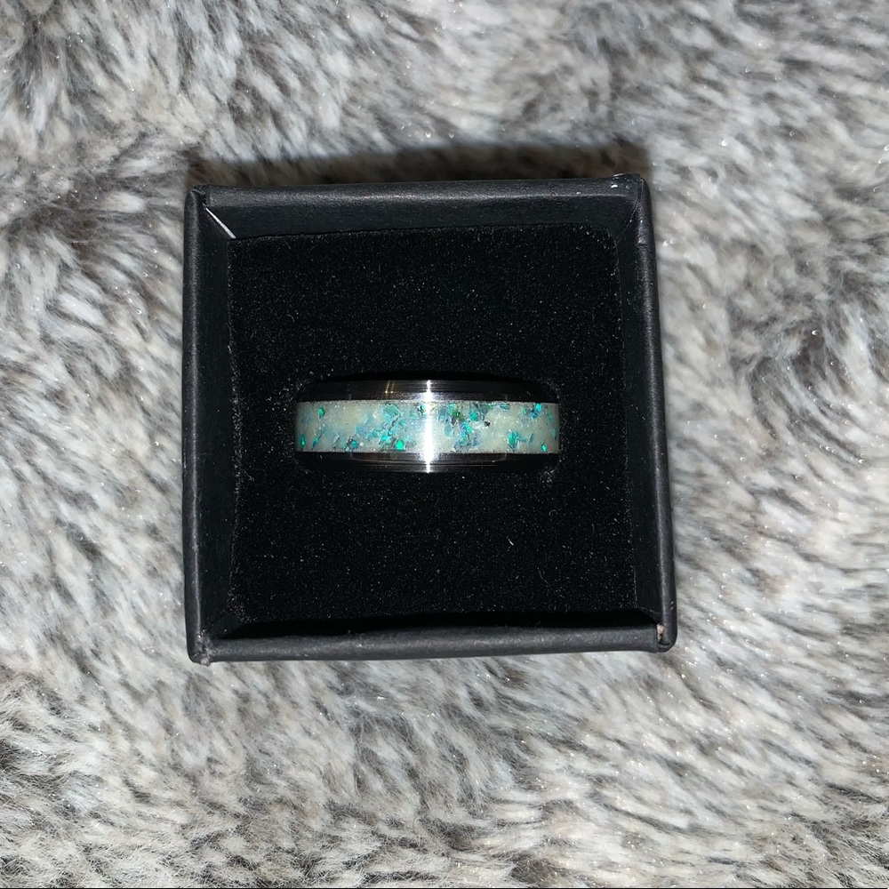 Handmade opal ring